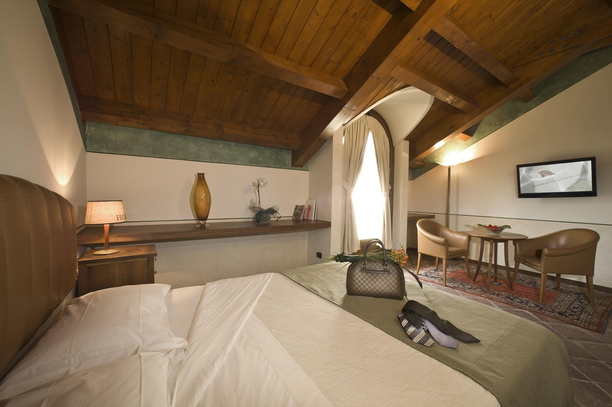 Albergo Dell'Agenzia Bra Exteriér fotografie