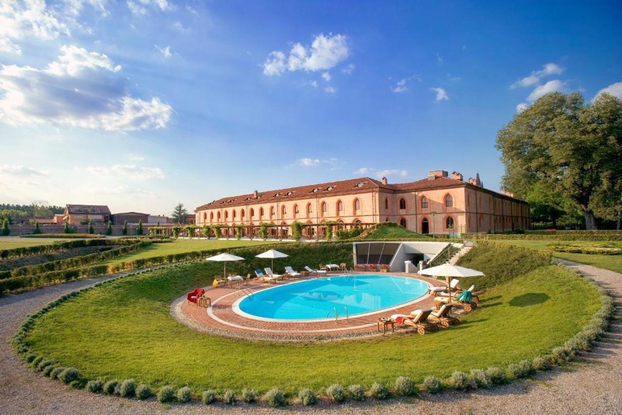 Albergo Dell'Agenzia Bra Exteriér fotografie