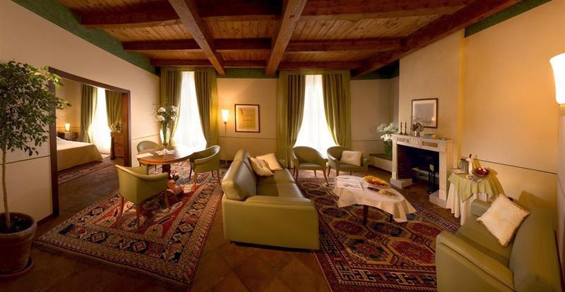 Albergo Dell'Agenzia Bra Exteriér fotografie