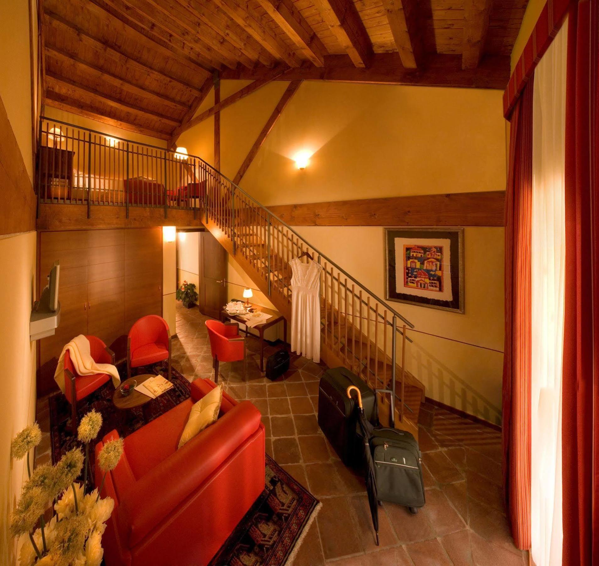 Albergo Dell'Agenzia Bra Interiér fotografie