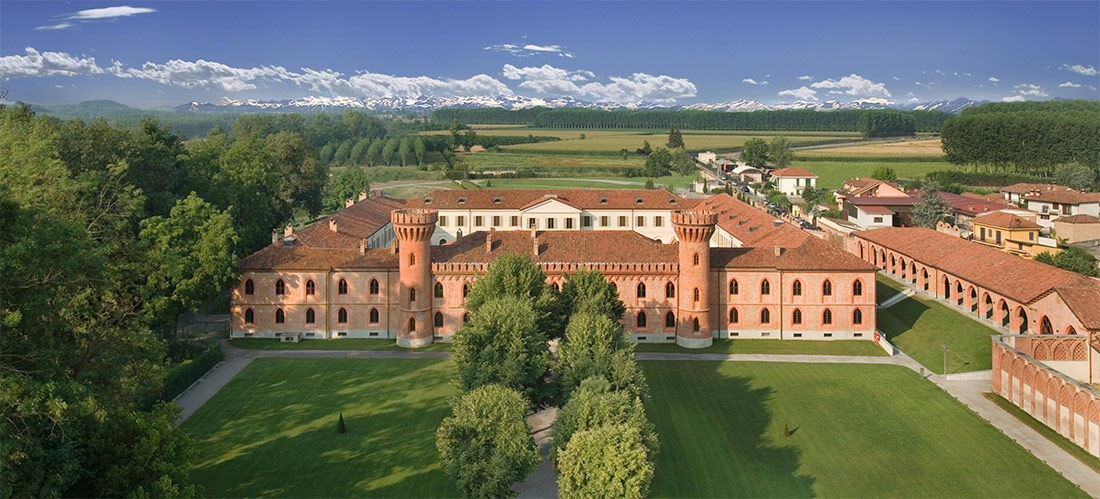 Albergo Dell'Agenzia Bra Exteriér fotografie